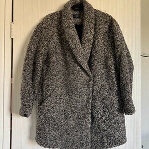 Abercrombie & Fitch boucle coat | size M